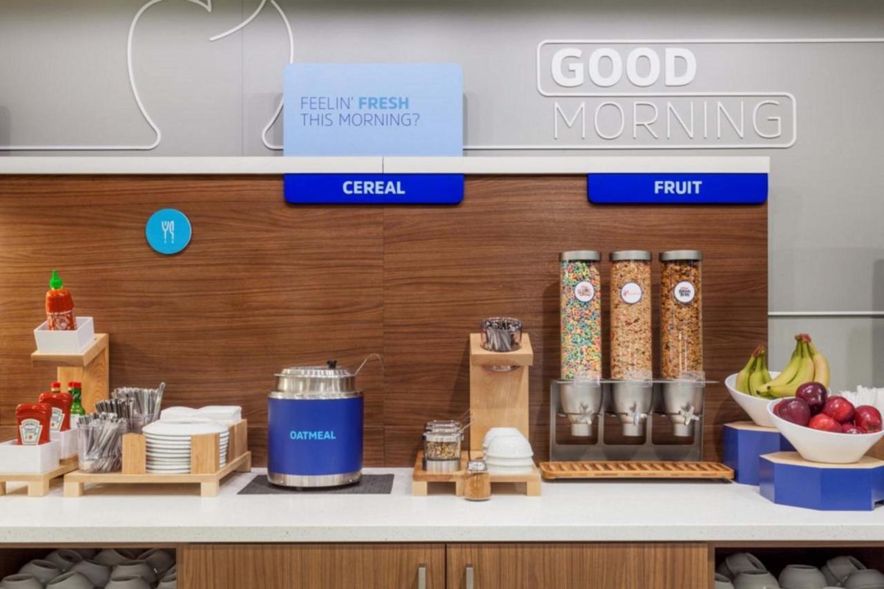 Holiday Inn Express La Plata By Ihg Zewnętrze zdjęcie