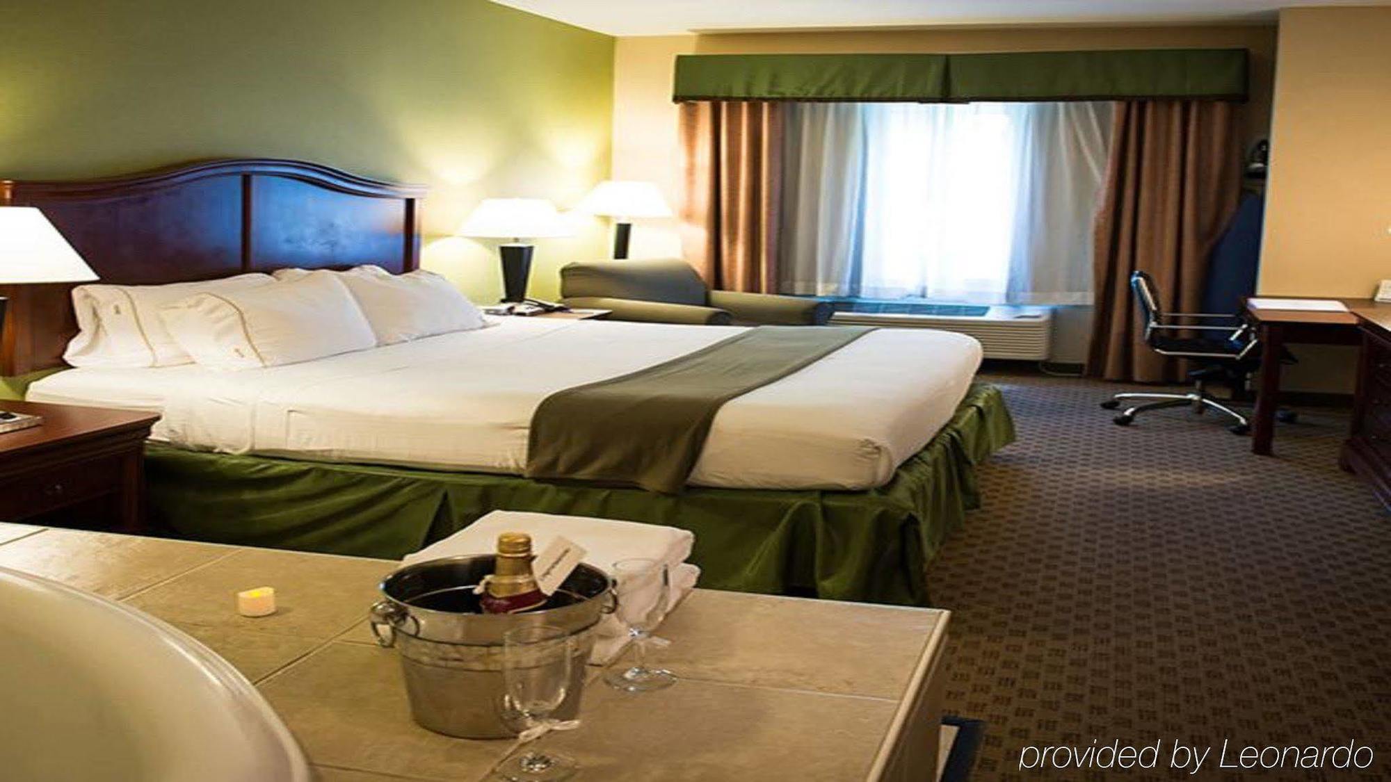 Holiday Inn Express La Plata By Ihg Zewnętrze zdjęcie